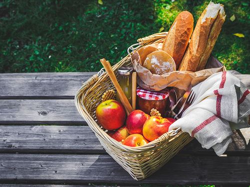 Panier quotidien apéritif ou cuisine : petites spécialités locales variées + recette